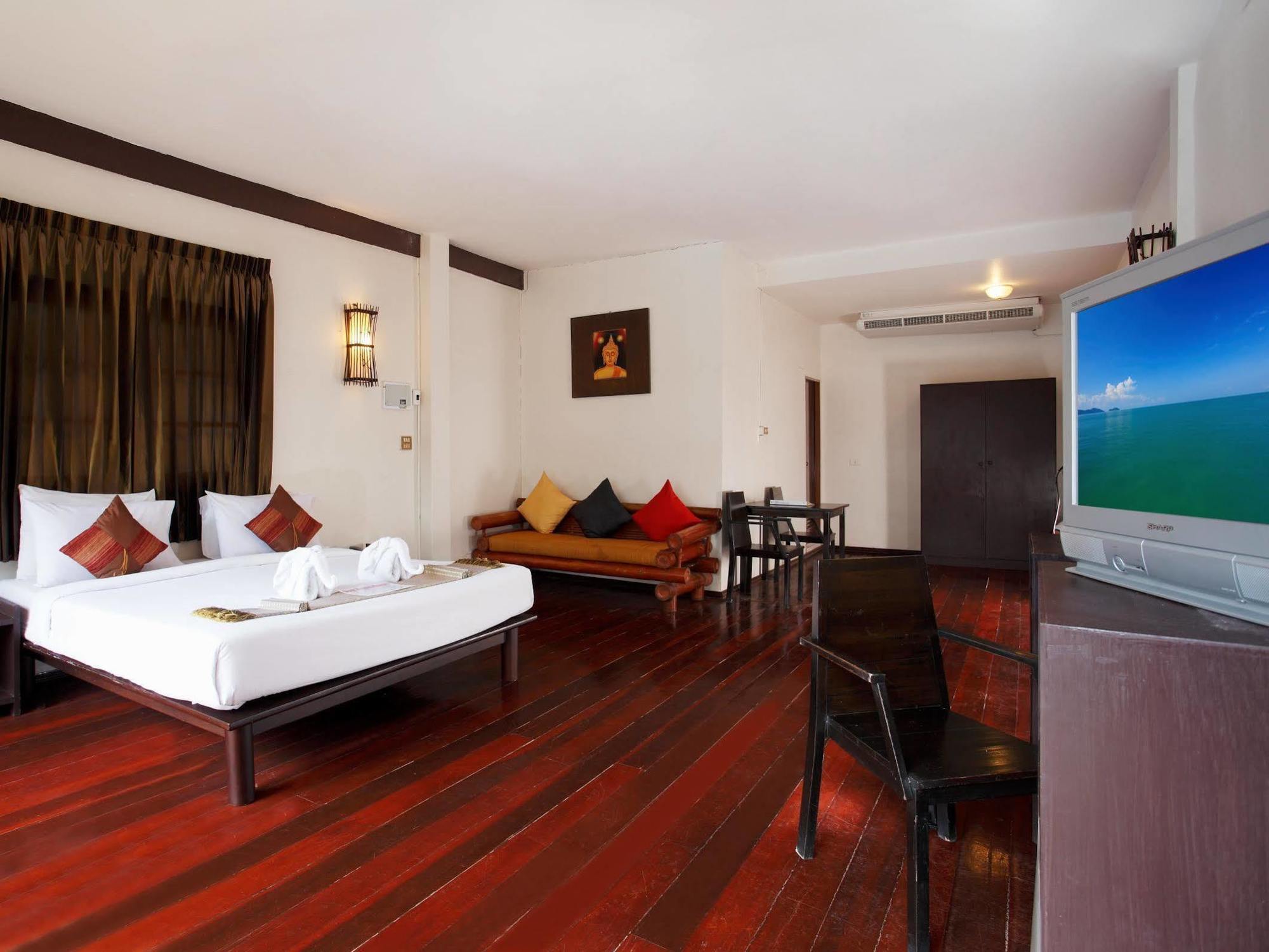 Bamboo Beach Hotel & Spa Patong 外观 照片